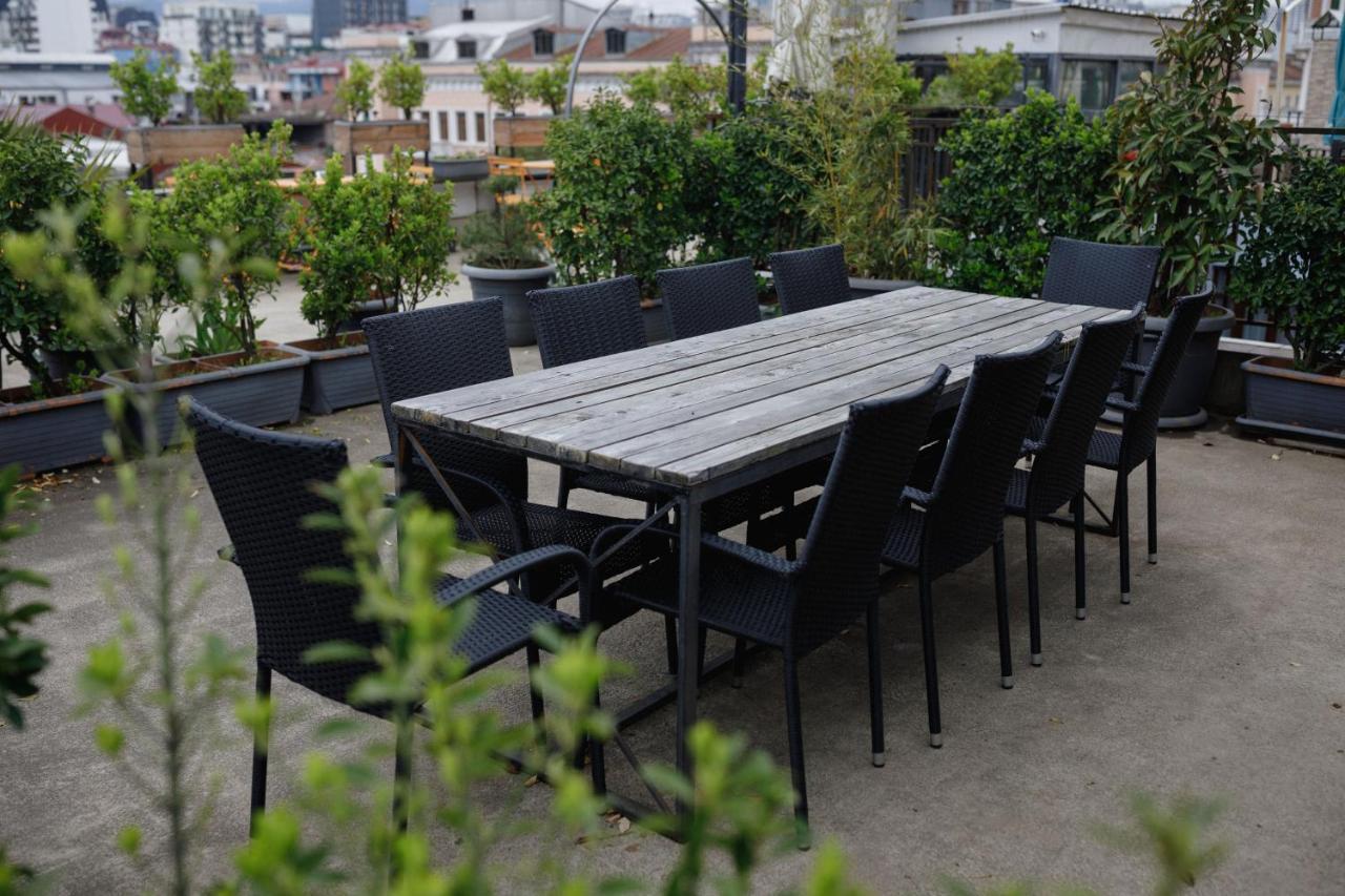 Mariinsky Boutique Hotel Batumi Bagian luar foto