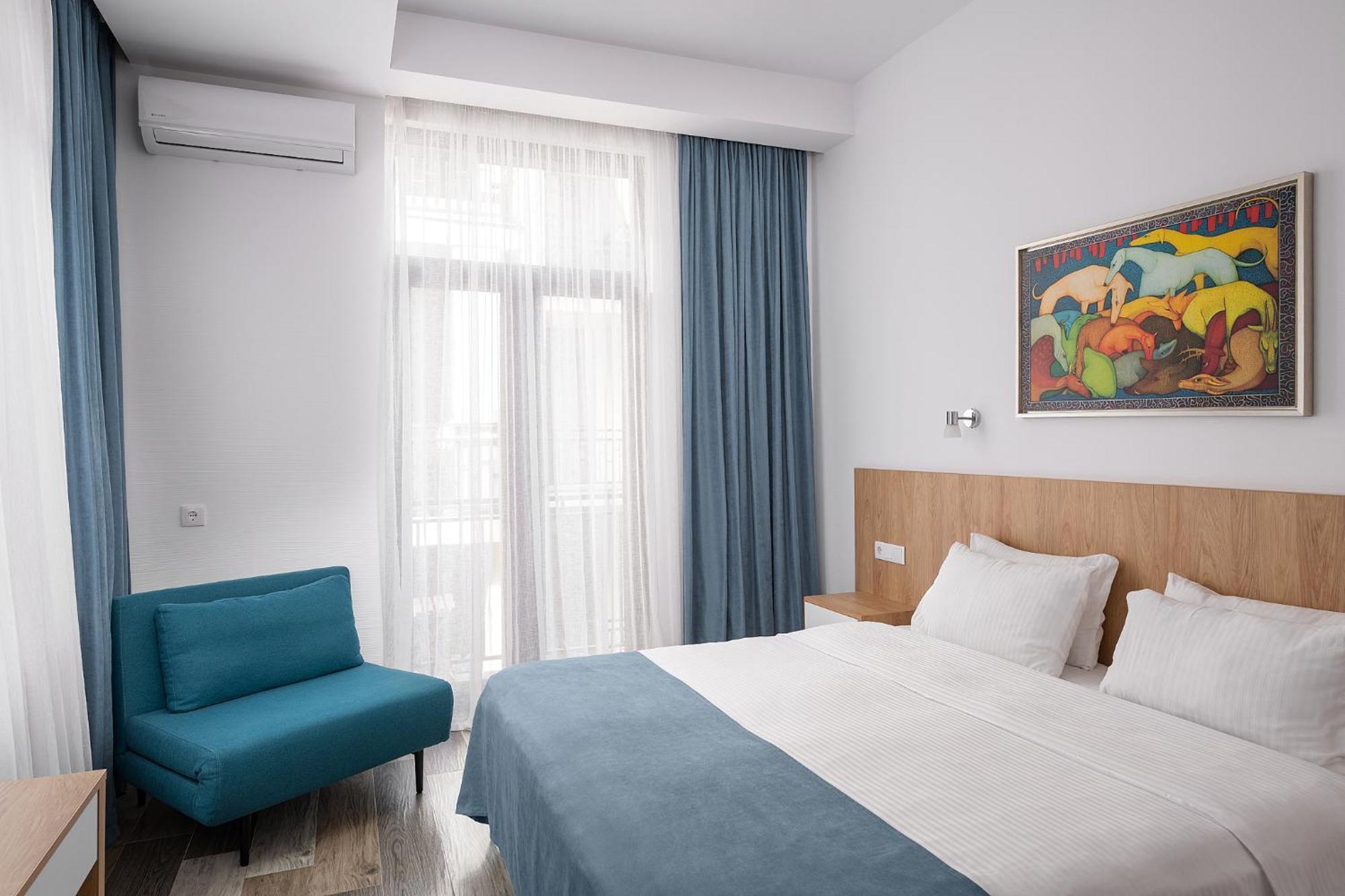 Mariinsky Boutique Hotel Batumi Bagian luar foto