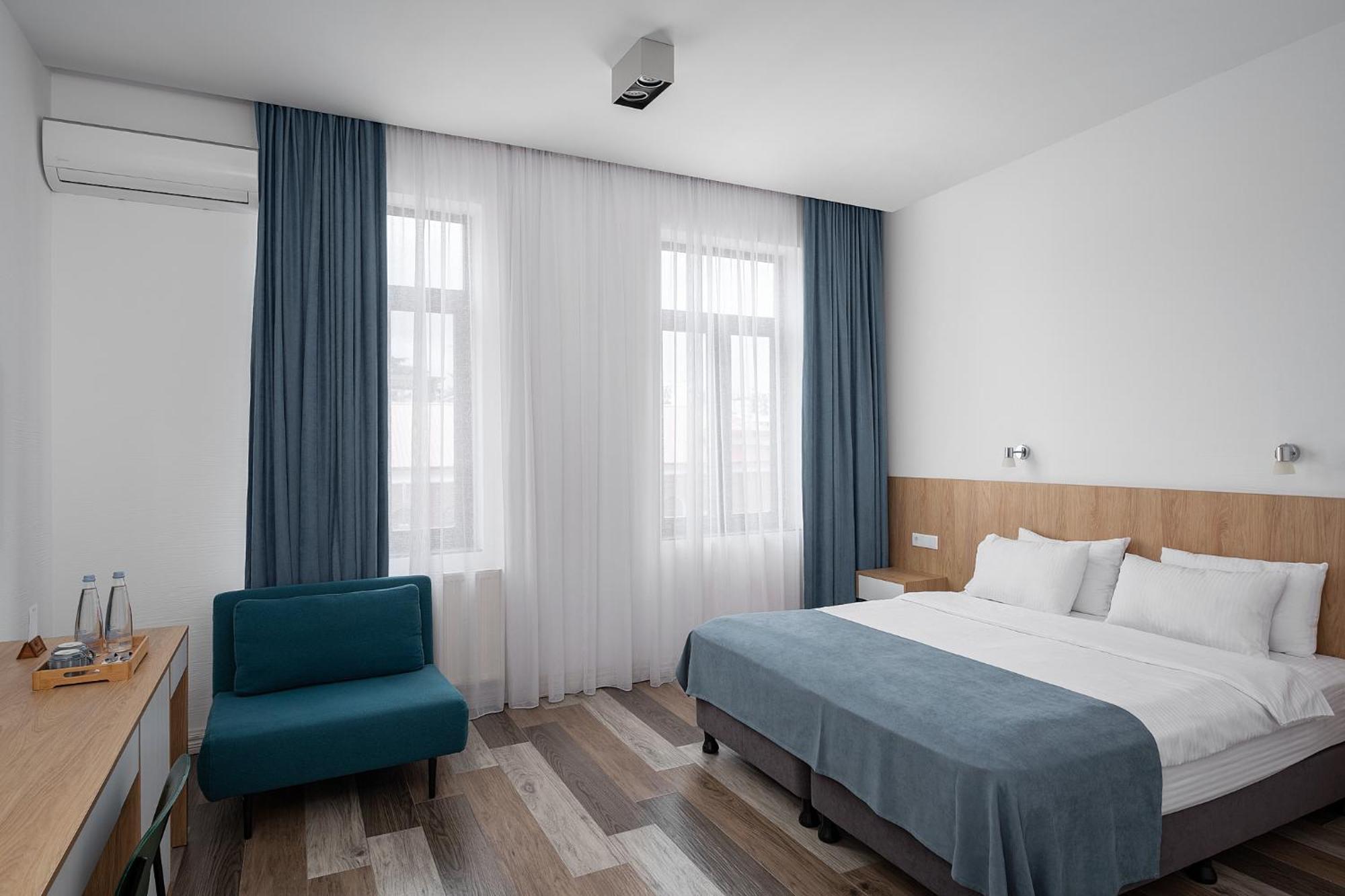 Mariinsky Boutique Hotel Batumi Bagian luar foto